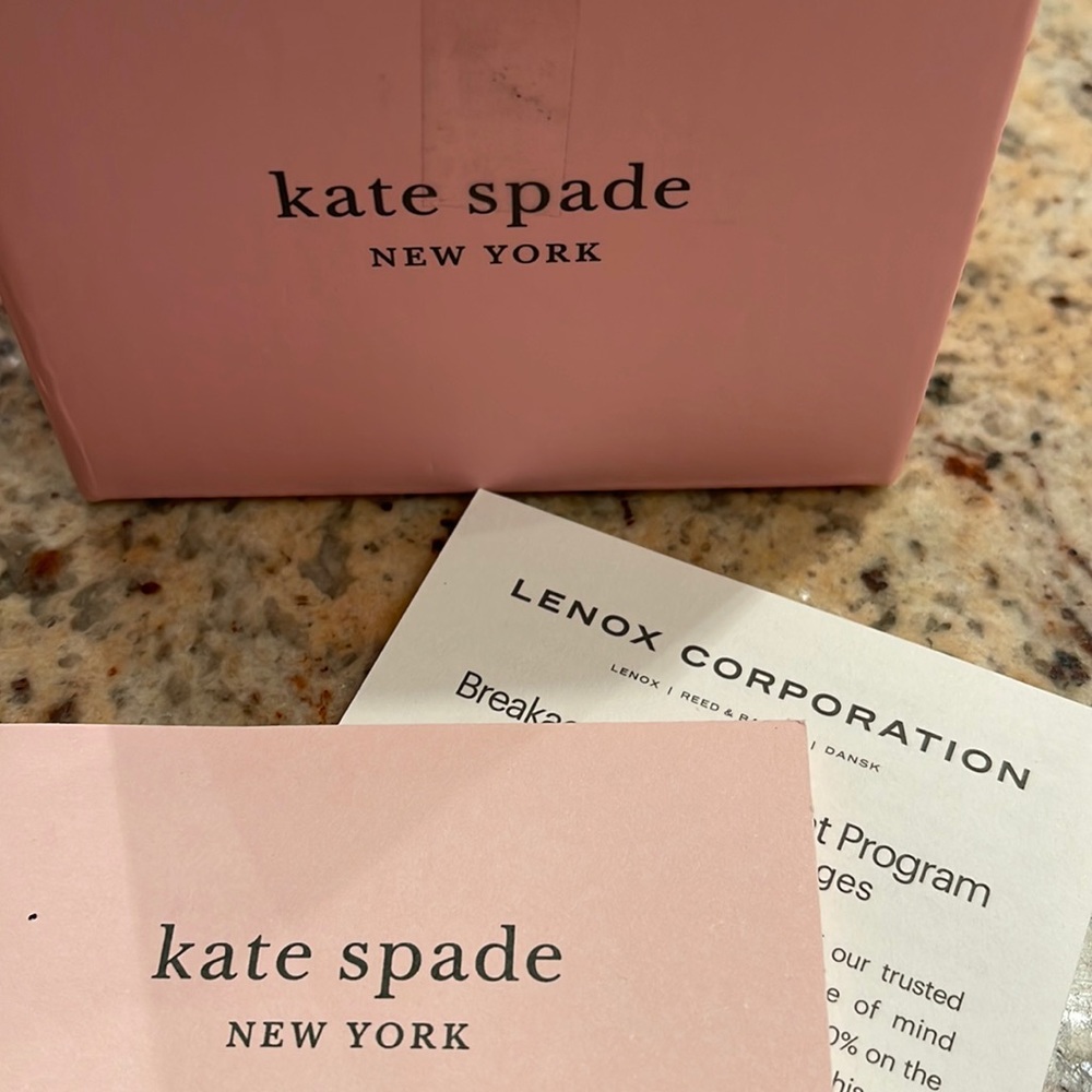 Kate Spade Lenox Keaton Street Cream Jewelry Box home decor NWT - Picture 5 of 11